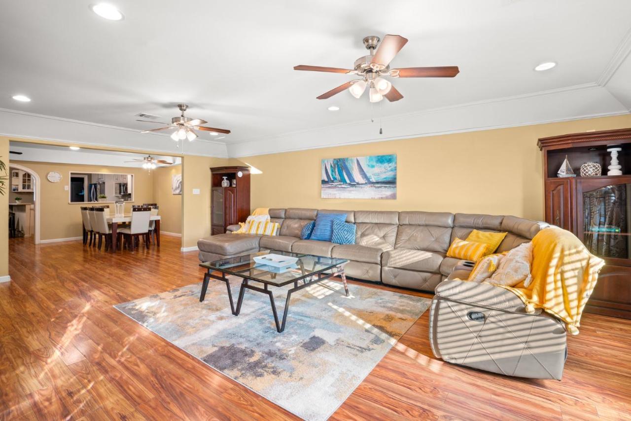 1 Min To Beach Ocean Breeze 3Br Fast Wifi Galveston Ngoại thất bức ảnh
