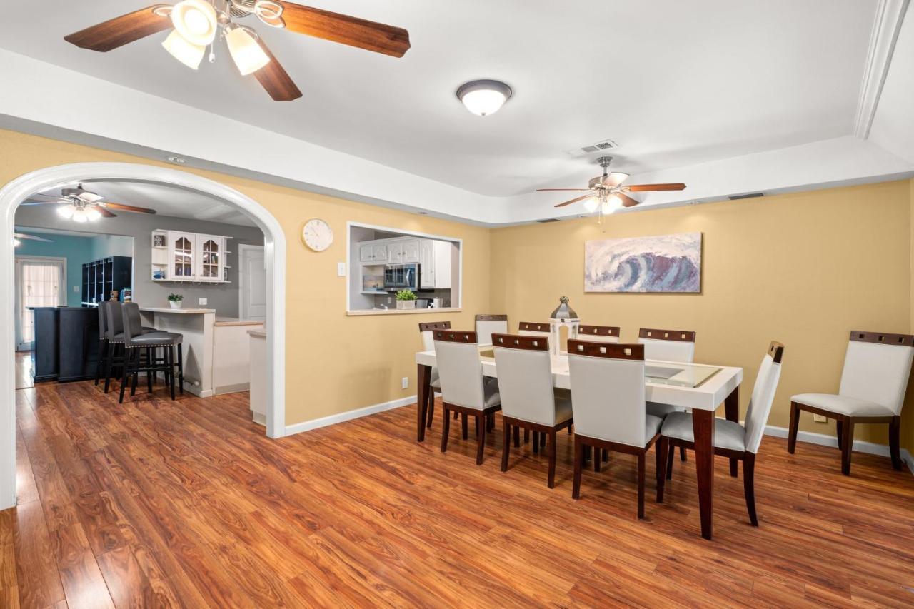 1 Min To Beach Ocean Breeze 3Br Fast Wifi Galveston Ngoại thất bức ảnh